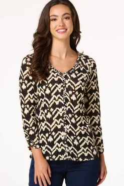 Braided Trim Hacci Top