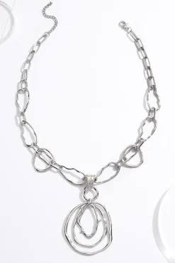 Circle Chain Pendant Necklace