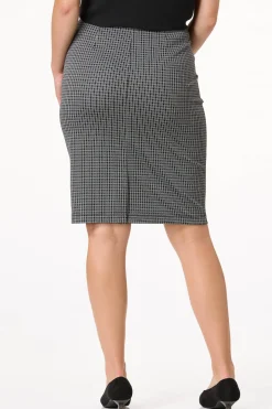 Classic Check Pencil Skirt