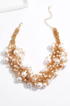 Clustered Pearl Short Necklace