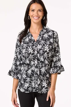 Contrast Floral Flutter Sleeve Shirt