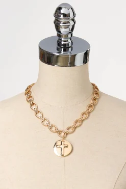 Cross Disc Short Chain Necklace