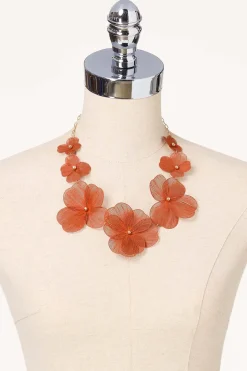 Laser Flower Short Necklace
