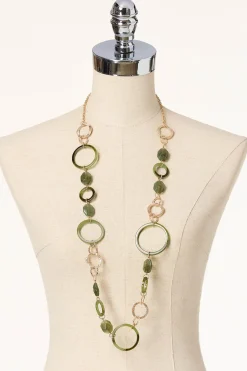 Lucite Cutout Circle Link Necklace