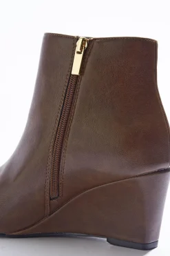 Pointed Toe Wedge Booties