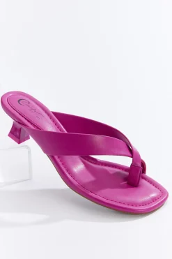 Toe Loop Low Heel Sandals
