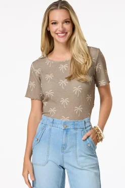 Waffled Palm Leaf Top