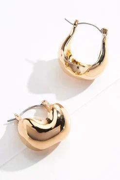 Wavy Gold Hoop Earrings