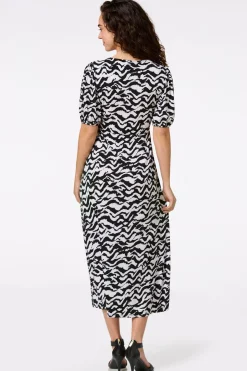 Wavy Print Empire Midi Dress