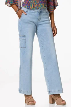 Wide Leg Cargo Jeans