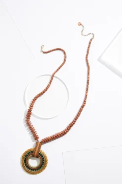 Wood Rope Green Stone Pendant Necklace